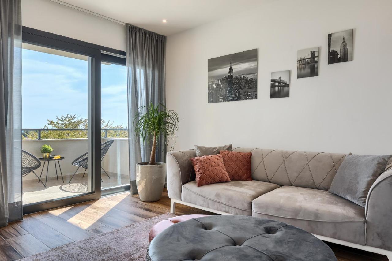 Belvedere Holidays Novigrad  Ngoại thất bức ảnh