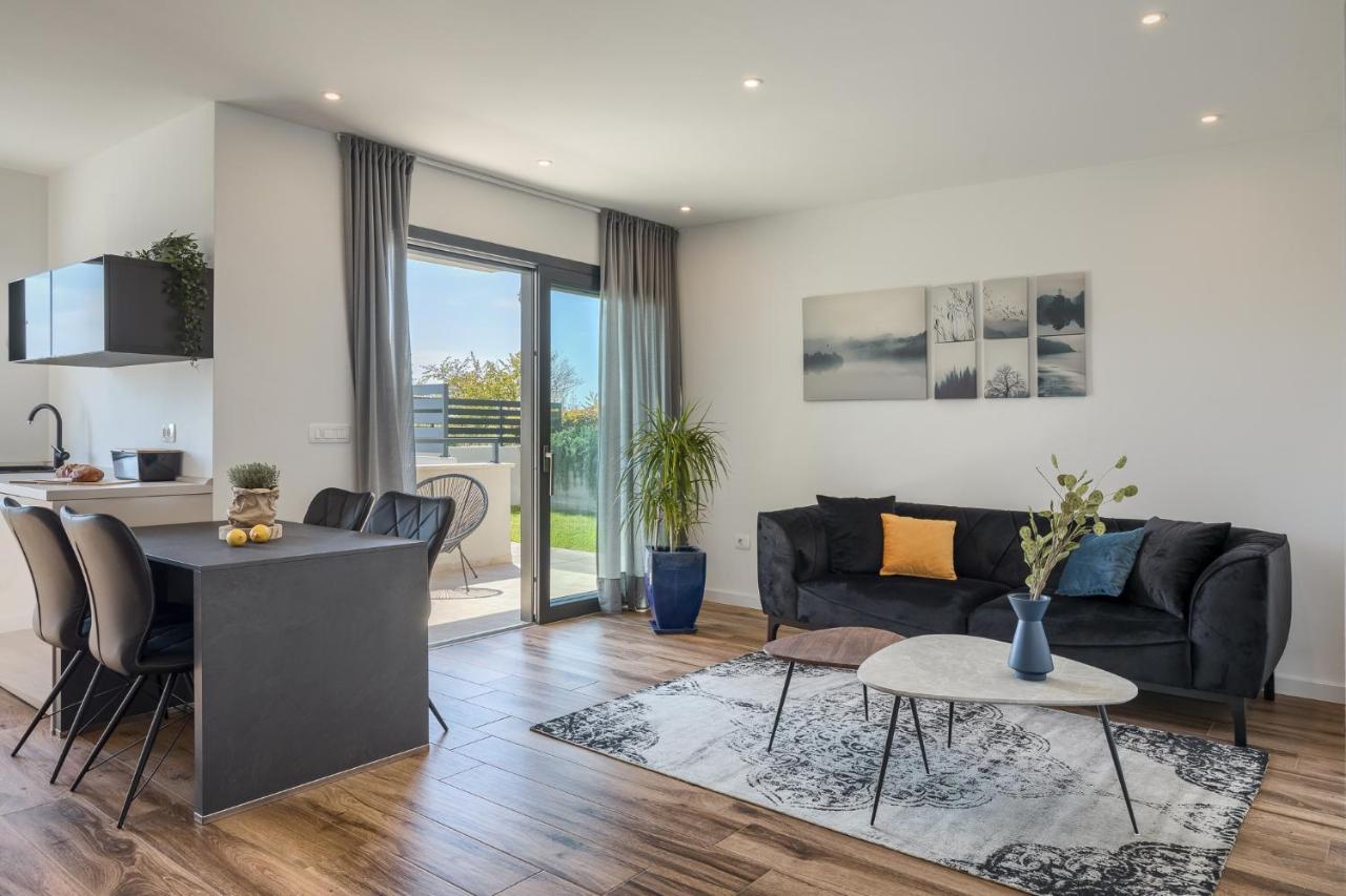 Belvedere Holidays Novigrad  Ngoại thất bức ảnh