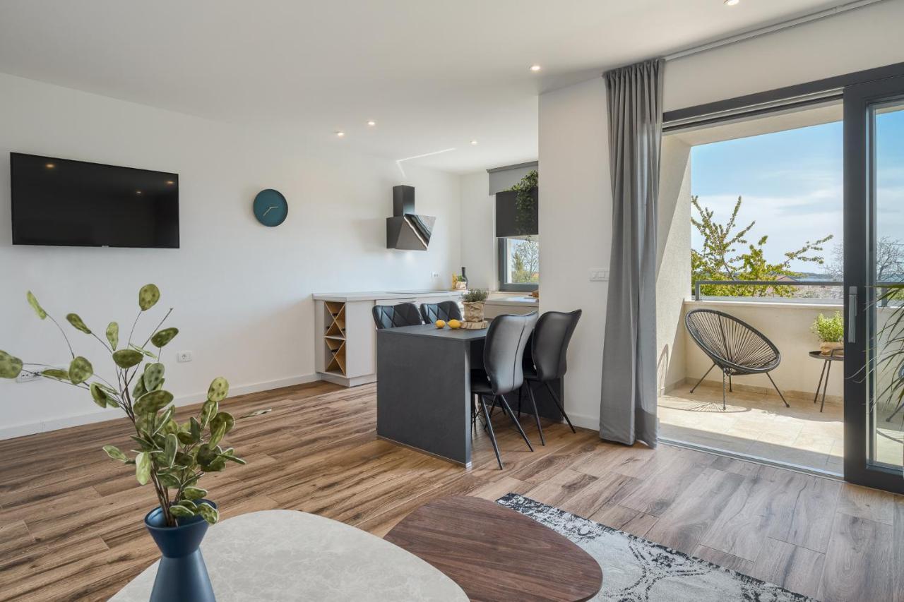 Belvedere Holidays Novigrad  Ngoại thất bức ảnh
